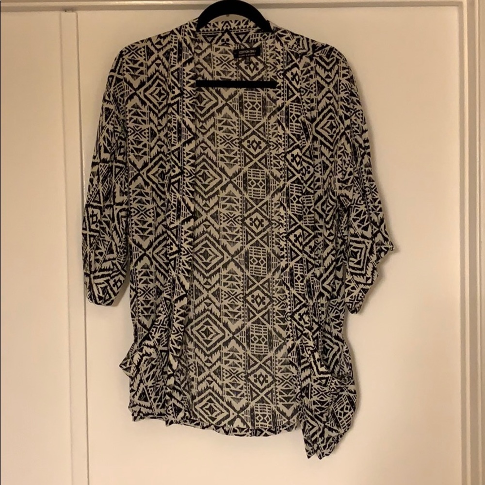 Patterned kimono